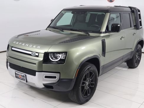 Used 2023 Land Rover Defender 110 S image 25