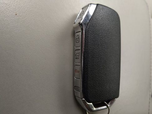 Used 2021 Kia Telluride S AWD/4WD image 32