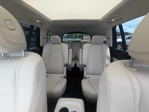 Used 2022 Mercedes-Benz GLS 450 4MATIC image 14