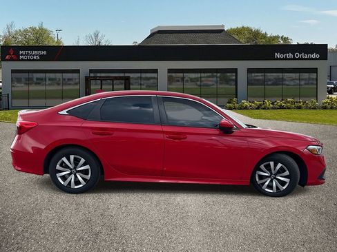 Used 2022 Honda Civic LX image 6