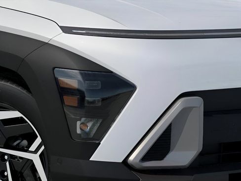 New 2026 Hyundai Kona Limited FWD image 9