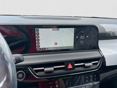 New 2026 Kia Seltos S FWD image 21