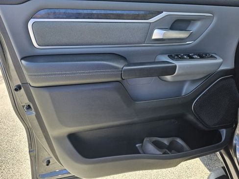 Used 2020 RAM 1500 Big Horn image 15