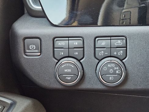 New 2026 Chevrolet Silverado 1500 RST AWD/4WD image 24