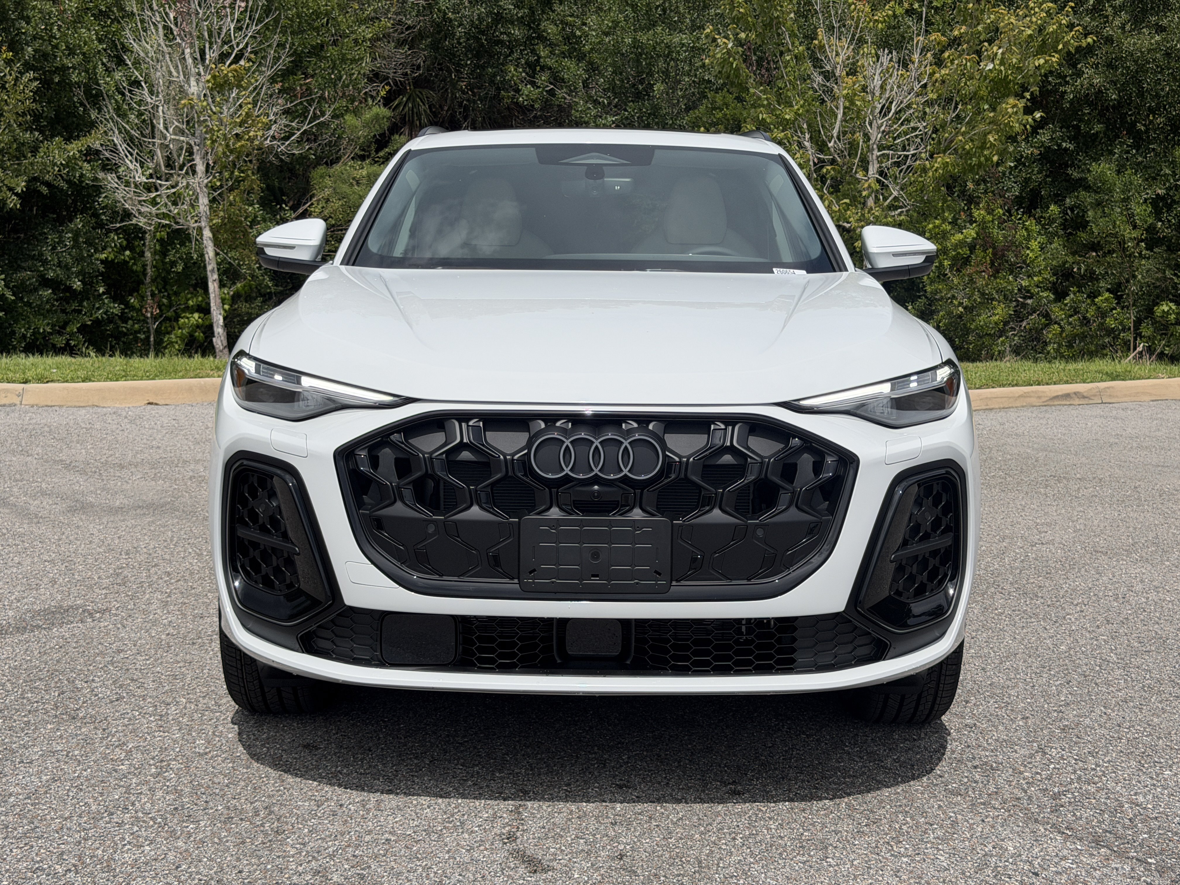 New 2026 Audi Q5 Premium Plus AWD/4WD image 2