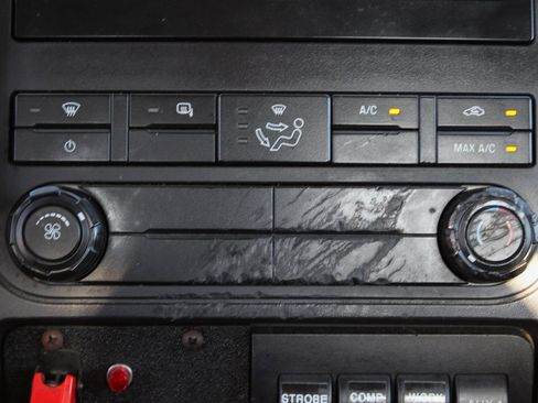 Used 2012 Ford F550 2WD Regular Cab Super Duty w/ PWR Equipment Group image 26