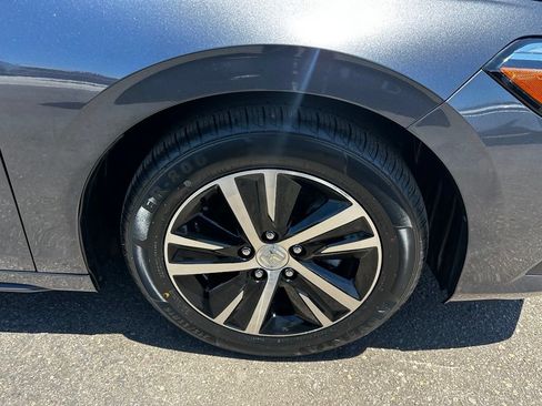 Used 2024 Honda Civic LX image 12