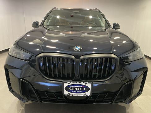 Used 2024 BMW X5 xDrive40i w/ M Sport Package AWD/4WD image 2