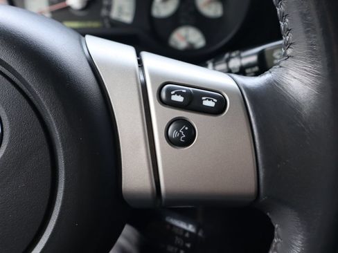 Used 2011 Toyota FJ Cruiser 4WD w/ Upgrade Pkg image 16