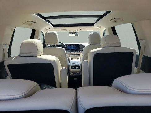 New 2026 Mercedes-Benz GLS 450 4MATIC image 5