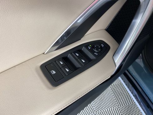 New 2025 BMW X1 xDrive28i w/ Premium Package image 8