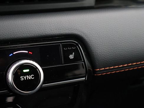 New 2025 Honda Pilot TrailSport image 15