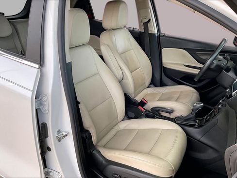 Used 2018 Buick Encore Essence AWD/4WD image 10
