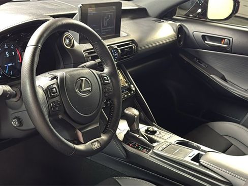 Certified 2024 Lexus IS 350 F Sport image 28