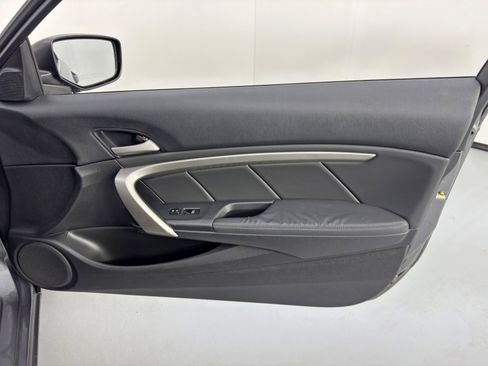 Used 2009 Honda Accord EX-L image 30