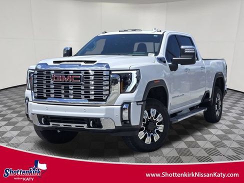 Used 2024 GMC Sierra 3500 Denali w/ Denali Reserve Package AWD/4WD image 1