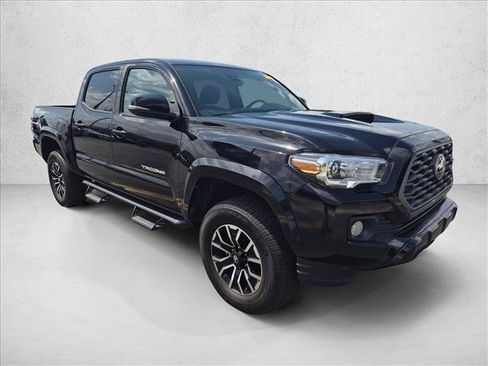 Used 2023 Toyota Tacoma TRD Sport RWD image 3