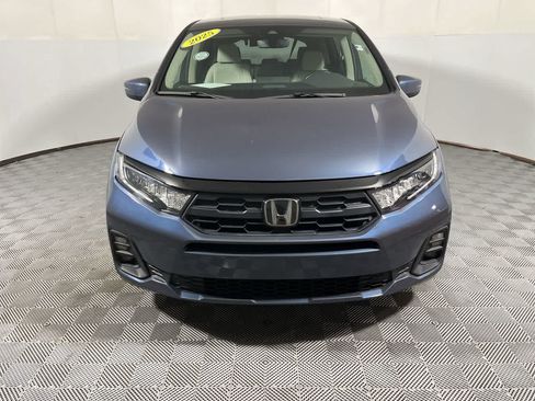 Used 2025 Honda Odyssey EX-L image 3