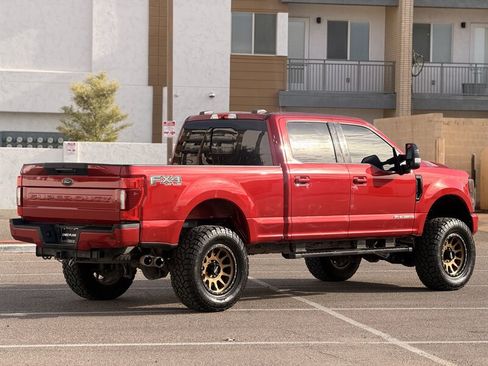 Used 2022 Ford F250 Lariat w/ Black Appearance Package AWD/4WD image 3