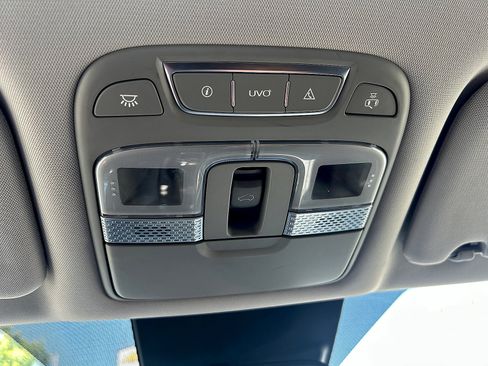 Used 2020 Kia Telluride S w/ S 8 Passenger Seating Package FWD image 22