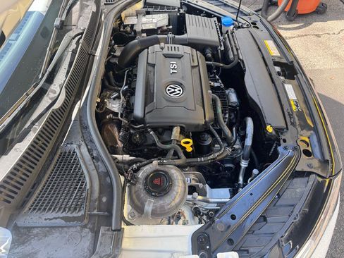 Used 2024 Volkswagen Jetta GLI Autobahn FWD image 32