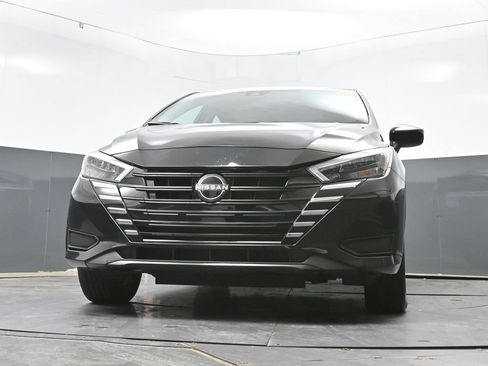 Used 2025 Nissan Versa SV FWD image 52