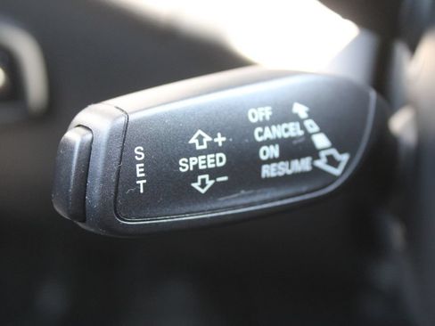 Used 2015 Audi Q5 3.0T Premium Plus w/ Technology Package AWD/4WD image 33