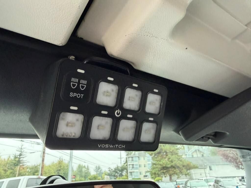 Used 2007 Jeep Wrangler Sahara w/ Dual Top Group AWD/4WD image 20