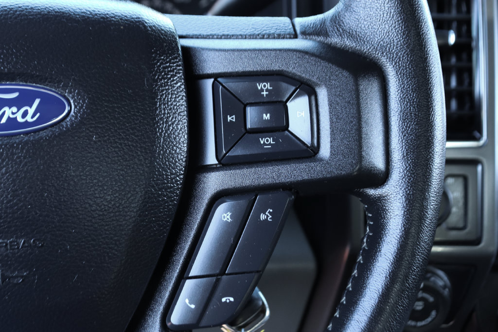 Used 2019 Ford F150 XLT w/ Equipment Group 302A Luxury AWD/4WD image 25