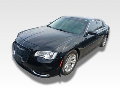 Used 2018 Chrysler 300 Touring w/ Driver Convenience Group