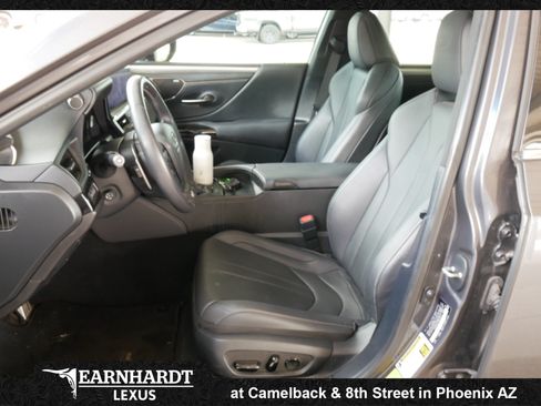 Used 2023 Lexus ES 350 F Sport w/ Accessory Package (Z2) FWD image 2