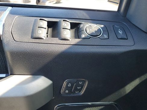 Used 2021 Ford F250 Lariat image 23