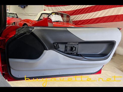 Used 1996 Chevrolet Corvette Coupe image 20