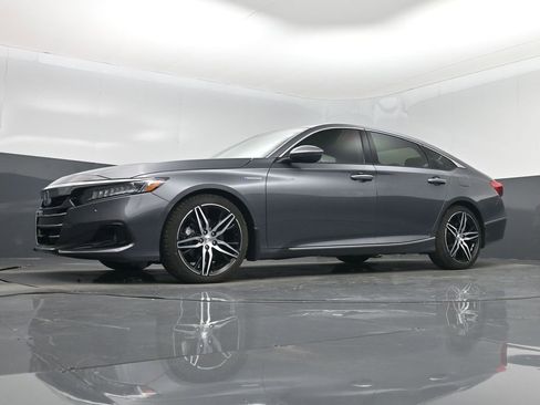 Used 2022 Honda Accord Touring image 52