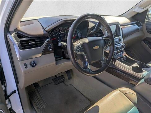 Used 2018 Chevrolet Tahoe LT image 9