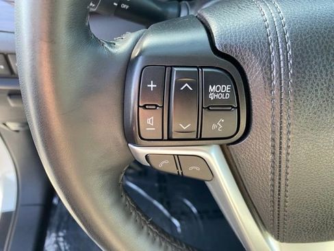 Used 2020 Toyota Sienna Limited Premium AWD/4WD image 28