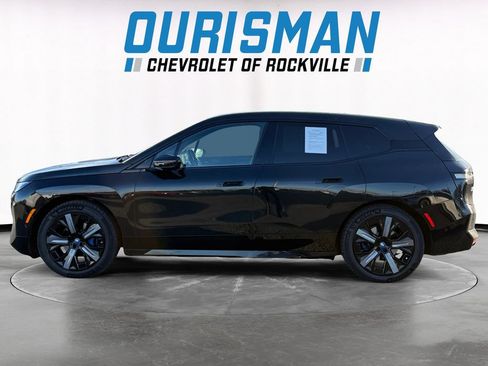 Used 2023 BMW iX xDrive50 w/ Ultimate Package 2 AWD/4WD image 3