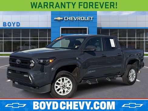 Used 2024 Toyota Tacoma SR5 image 1