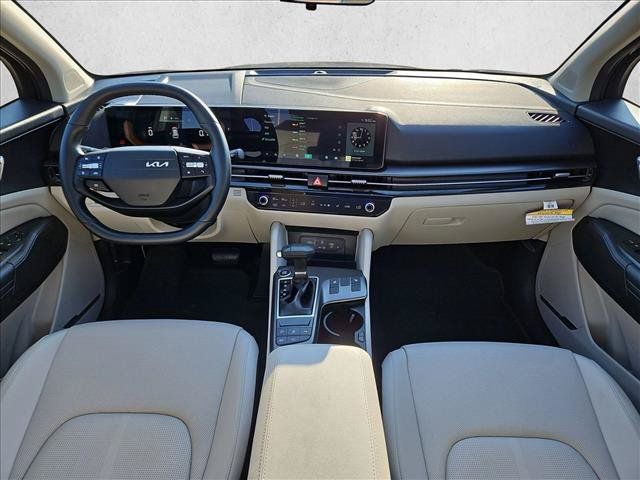 Used 2026 Kia Sportage EX w/ EX Panorama Roof Package FWD image 18