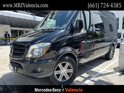 Used 2017 Mercedes-Benz Sprinter 2500 image 1