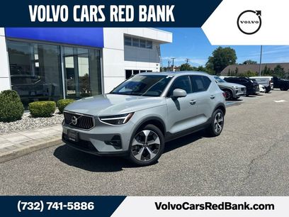 Used 2025 Volvo XC40 B5 Plus