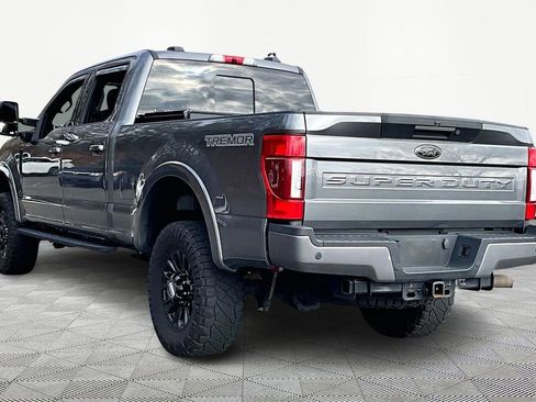 Used 2022 Ford F350 Lariat w/ Tremor Off-Road Package image 4