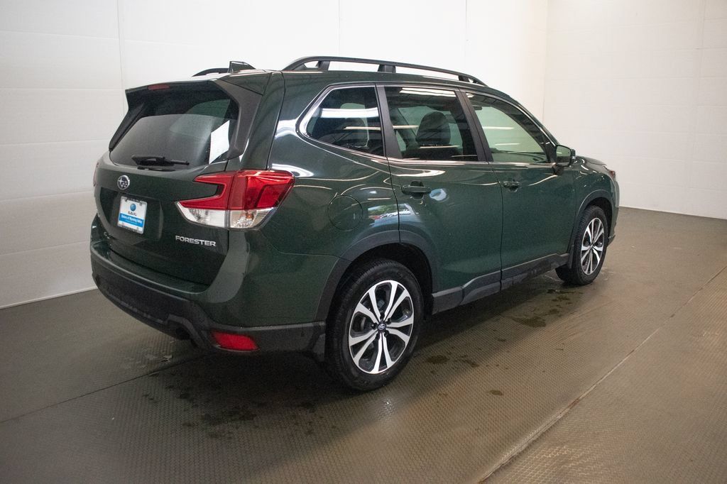 Used 2023 Subaru Forester Limited AWD/4WD image 4