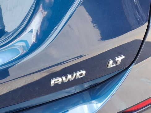 Used 2023 Chevrolet Equinox LT AWD/4WD image 19