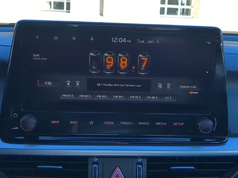 Used 2022 Kia Forte GT-Line image 22