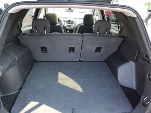 Used 2019 Chevrolet Equinox LT AWD/4WD image 23