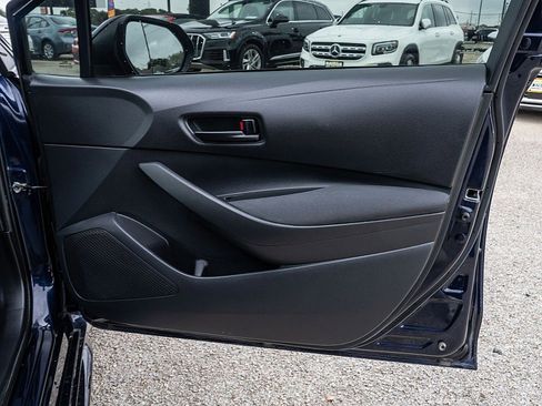 Used 2022 Toyota Corolla LE image 12