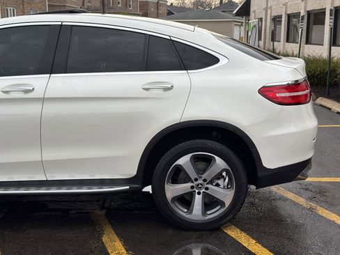 Used 2018 Mercedes-Benz GLC 300 4MATIC Coupe image 7