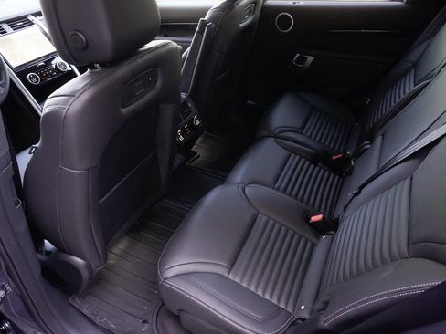 New 2026 Land Rover Discovery S AWD/4WD image 29
