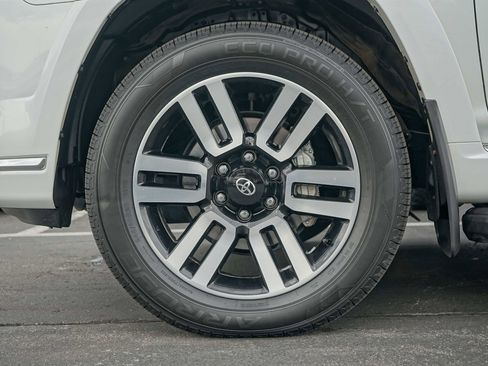 Used 2024 Toyota 4Runner Limited image 11